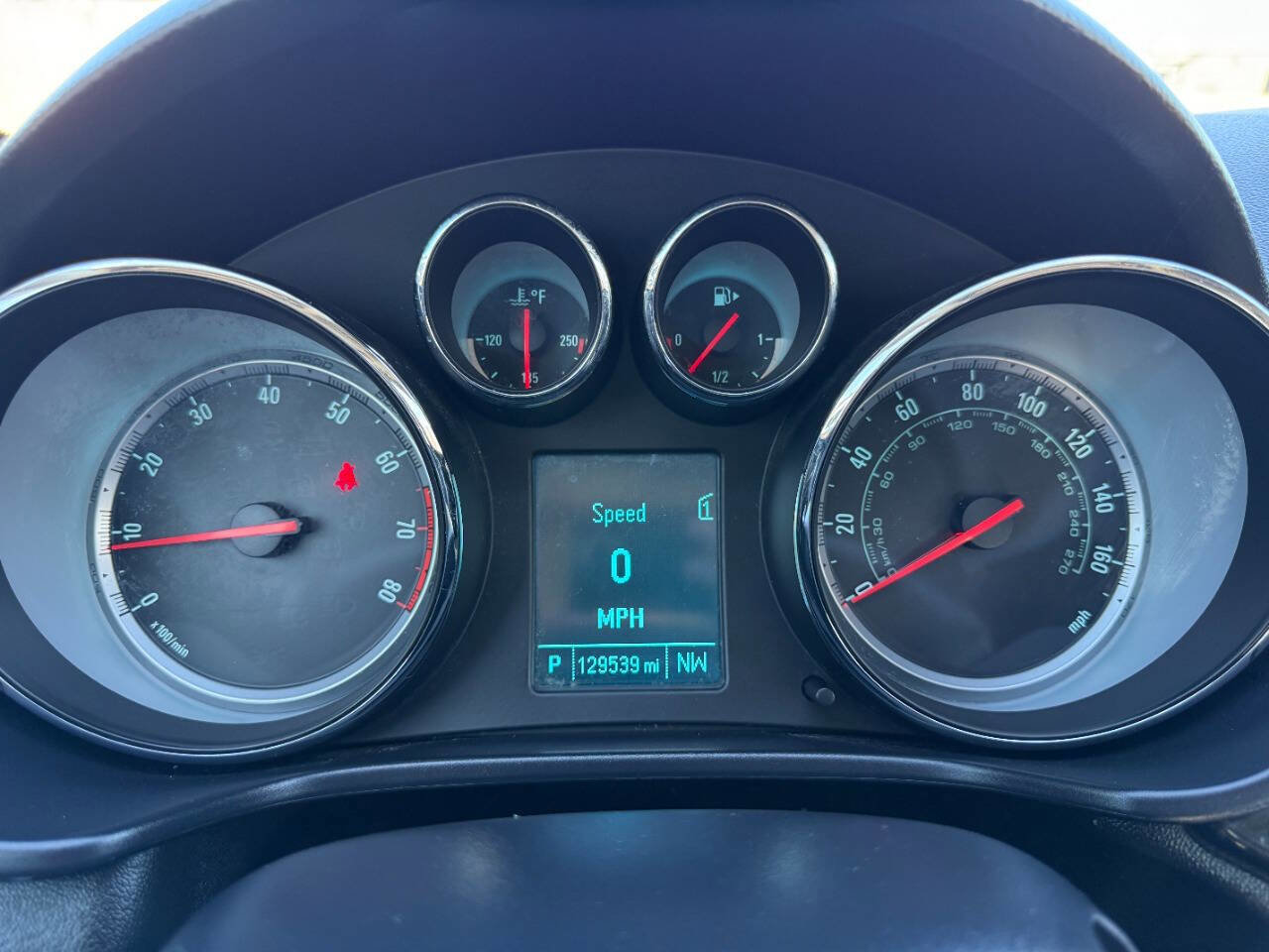 Used 2012 Buick Regal Leather image 32