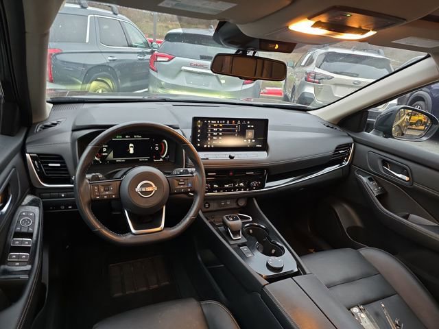 Used 2024 Nissan Rogue SL image 11