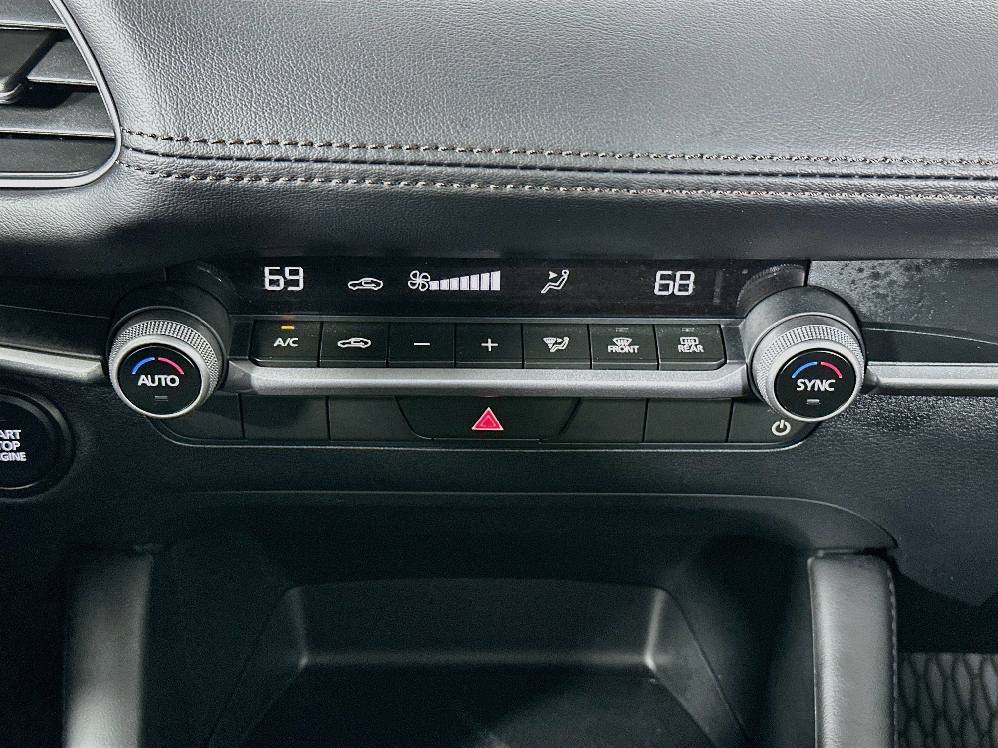 Used 2025 MAZDA MAZDA3 s FWD image 24