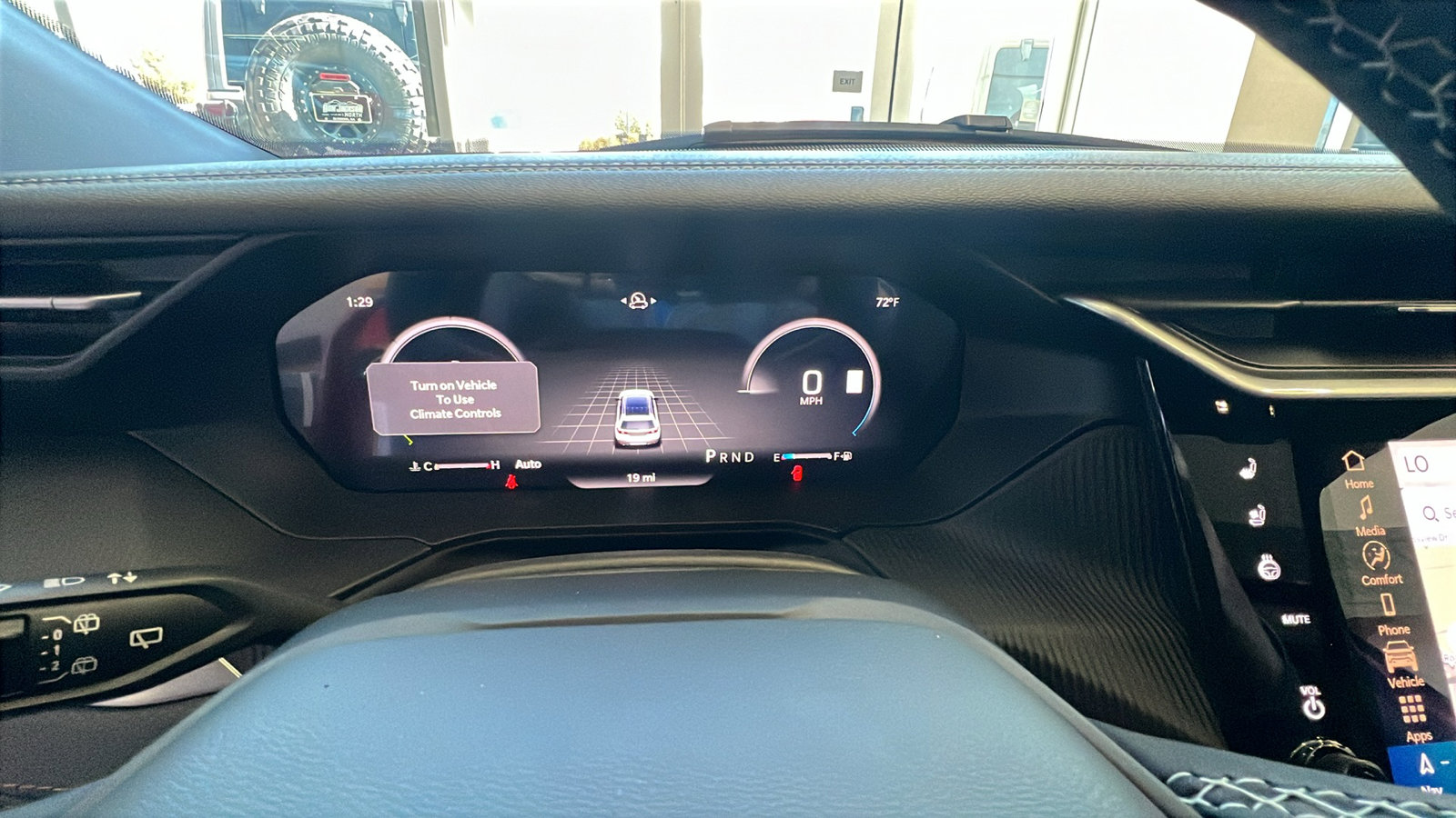 New 2026 Jeep Cherokee Overland image 25