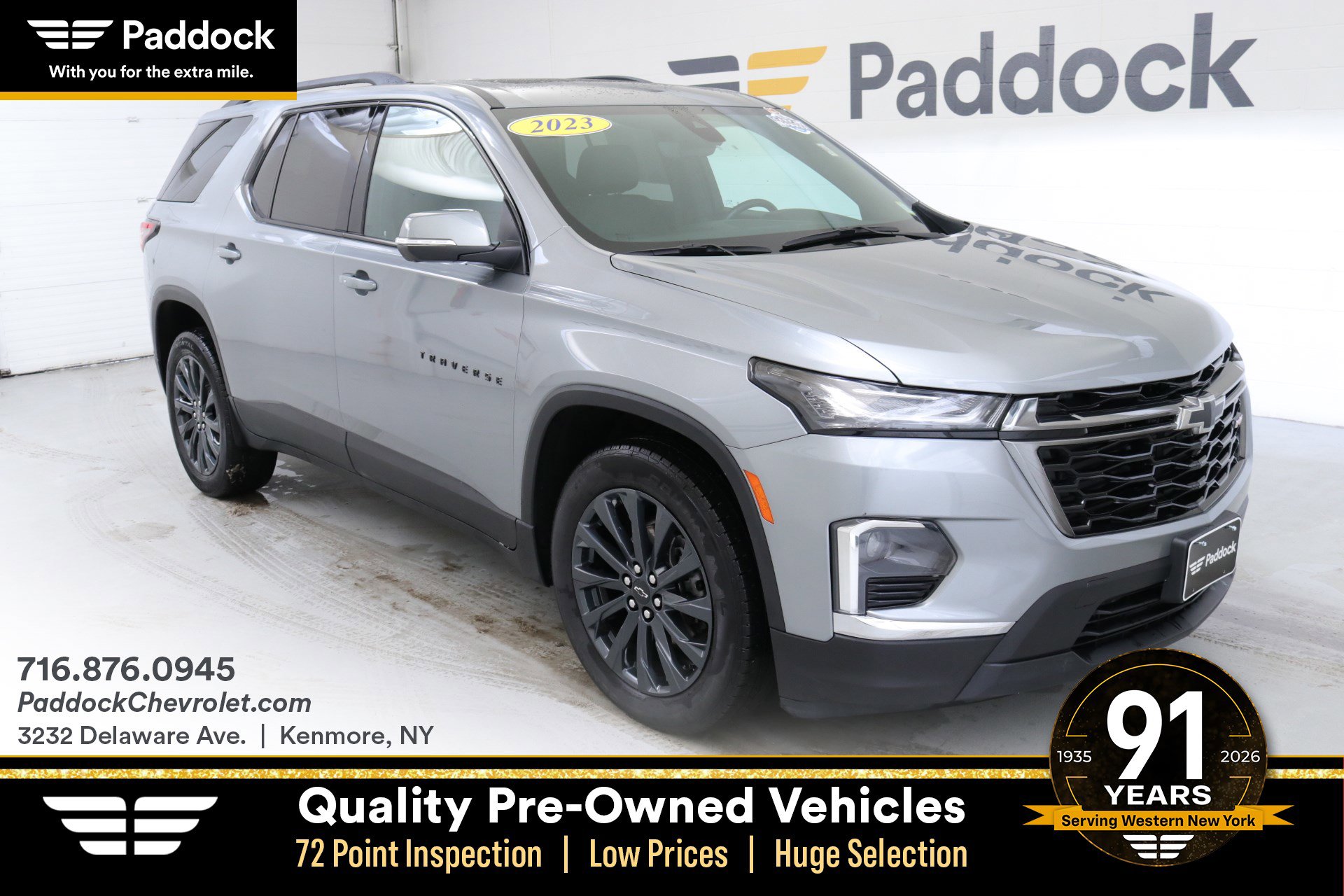 Used 2023 Chevrolet Traverse RS image 1
