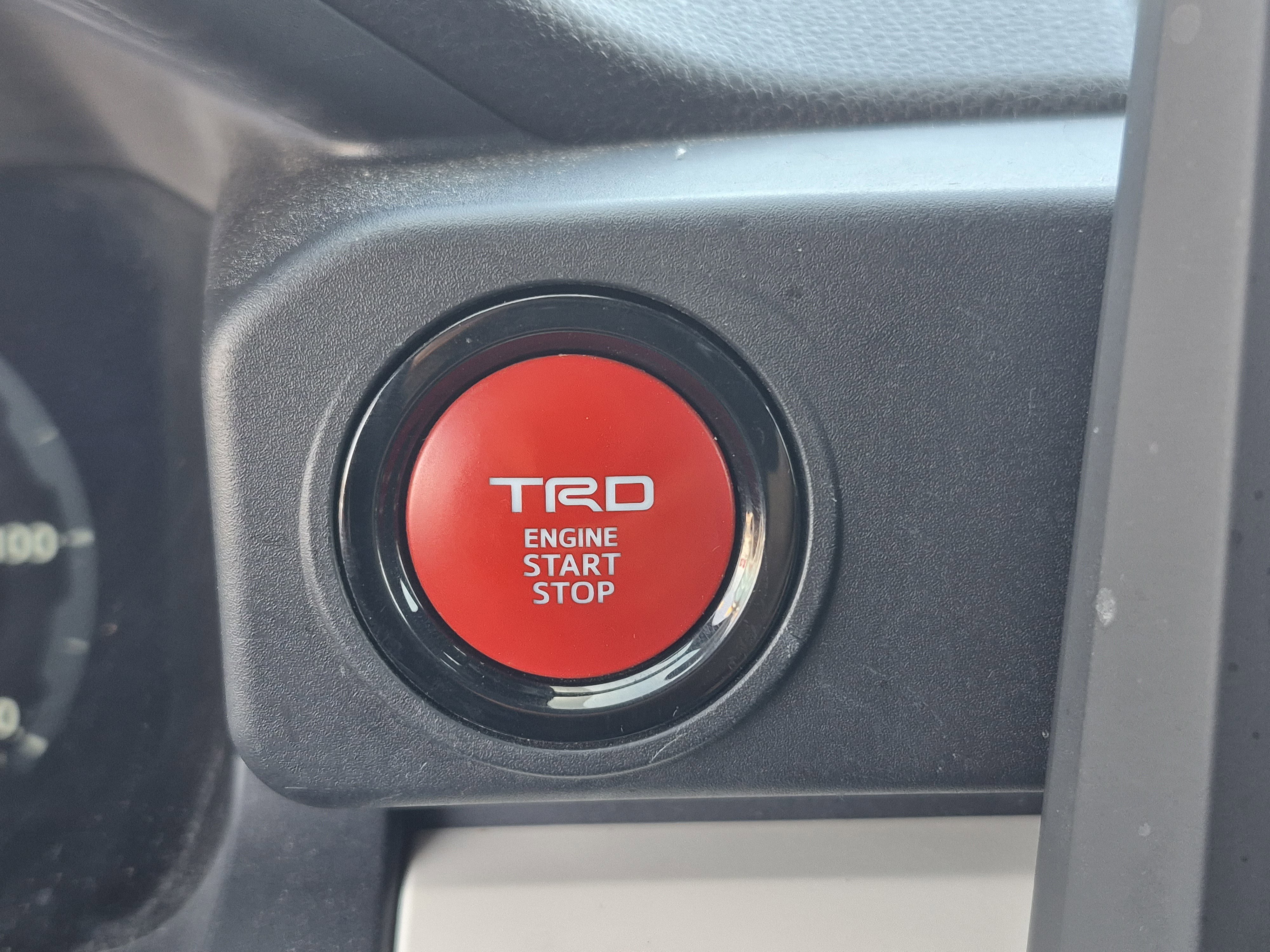 Used 2024 Toyota Tacoma TRD Off-Road AWD/4WD image 68