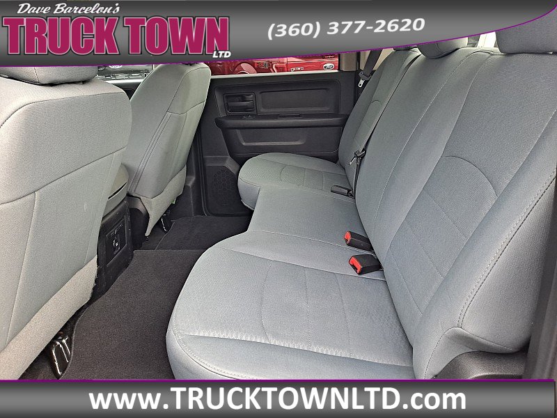 Used 2017 RAM 1500 Express AWD/4WD image 12