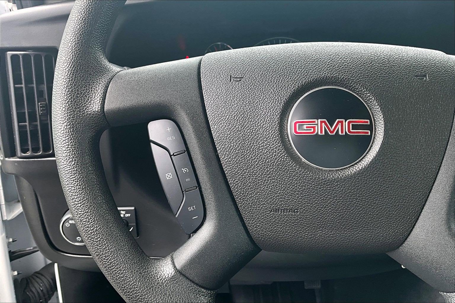 Used 2023 GMC Savana 2500 w/ Driver Convenience Package RWD image 10
