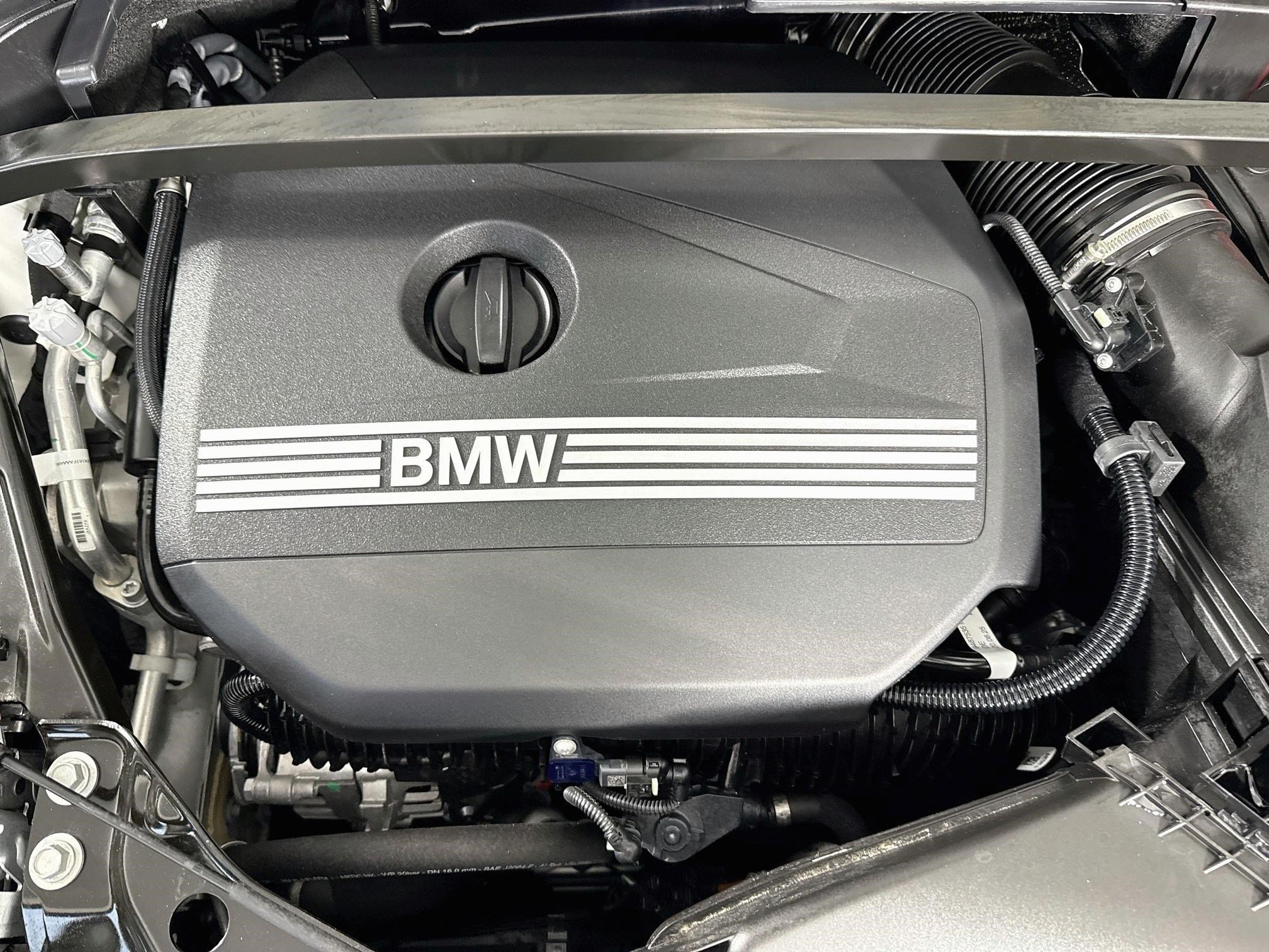 Used 2026 BMW X2 xDrive28i AWD/4WD image 39