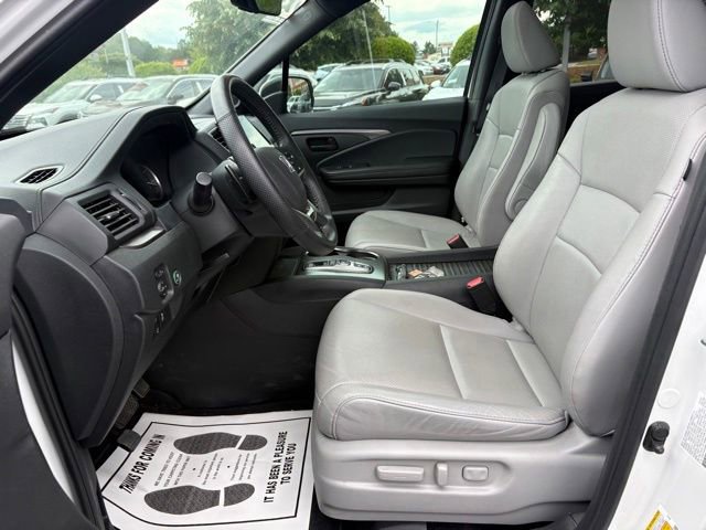 Used 2023 Honda Passport EX-L image 10