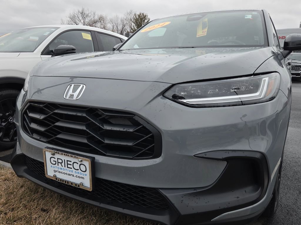 Used 2024 Honda HR-V Sport image 8