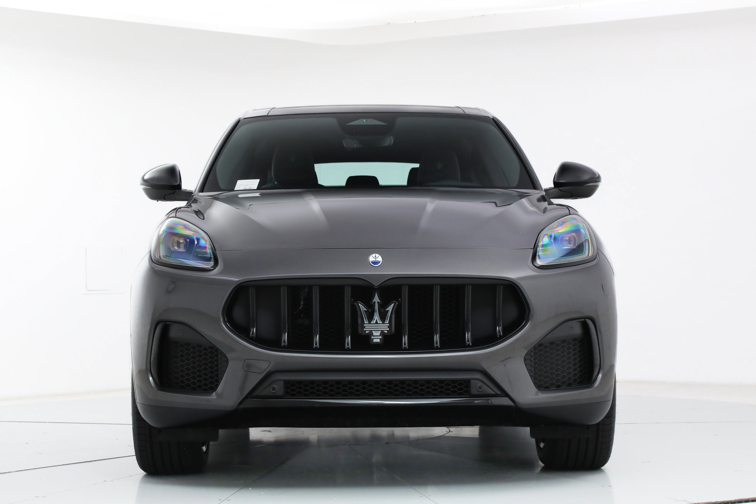 New 2025 Maserati Grecale Modena image 8