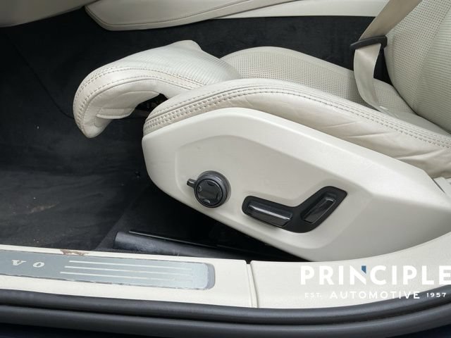 Used 2019 Volvo V90 T5 Inscription w/ Protection Package Premier FWD image 29