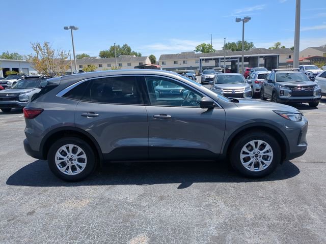 Used 2024 Ford Escape Active AWD/4WD image 5