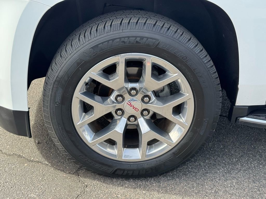 Used 2018 GMC Yukon XL SLE w/ SLE Value Package image 10