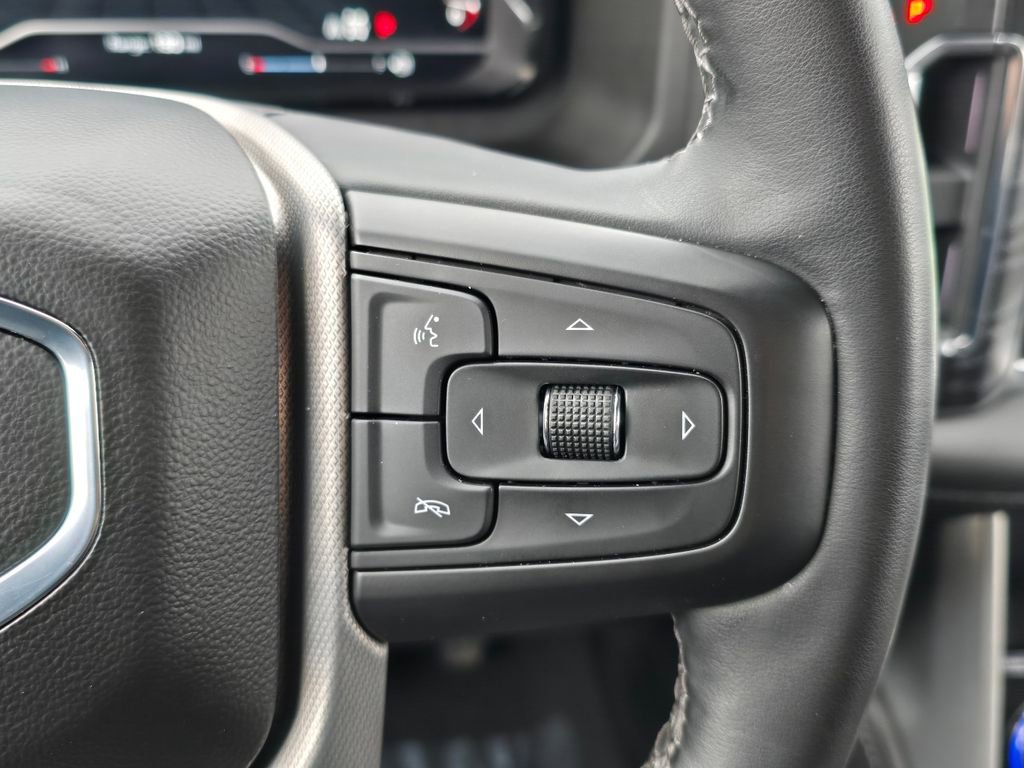 Certified 2023 GMC Yukon Denali image 19