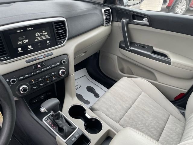 Used 2022 Kia Sportage LX image 15