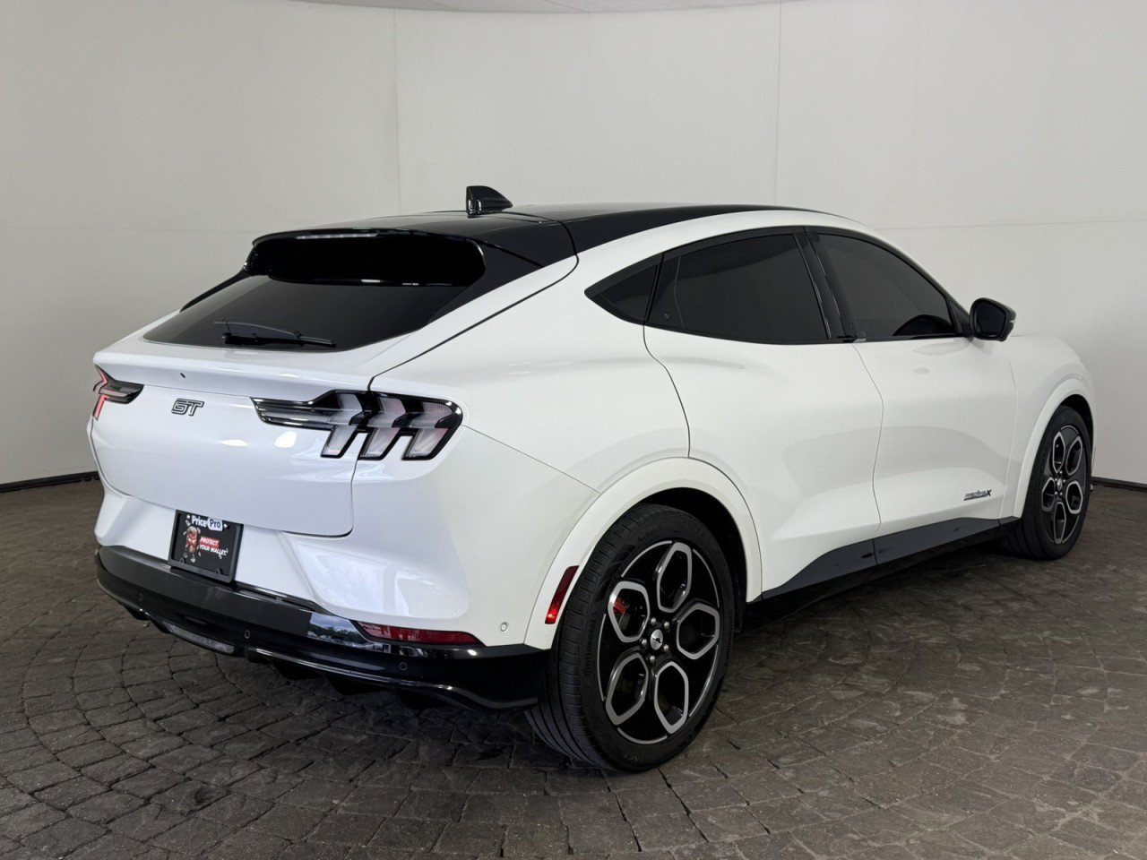 Certified 2023 Ford Mustang Mach-E GT AWD/4WD image 9