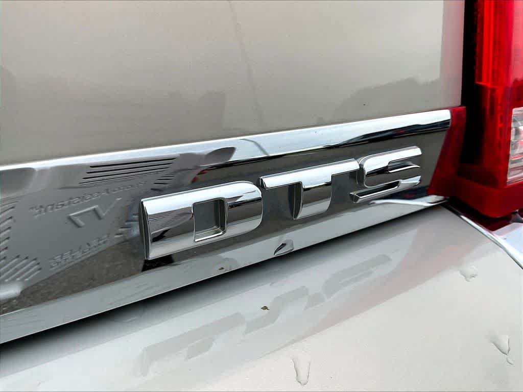 Used 2008 Cadillac DTS FWD image 25