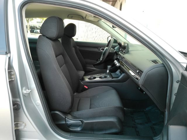 Used 2025 Honda Civic LX image 17