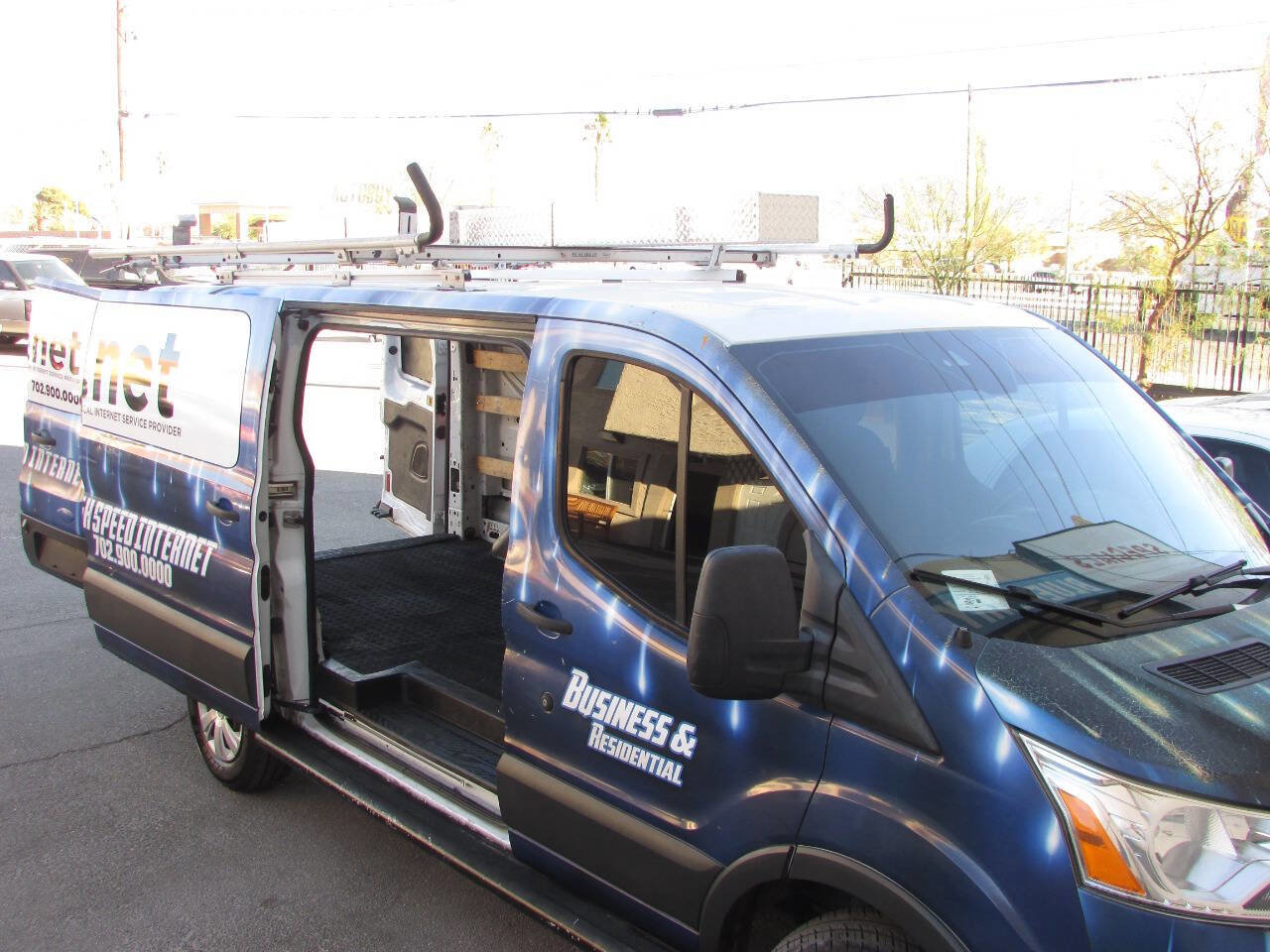 Used 2018 Ford Transit 250 130 Low Roof w/ Exterior Upgrade Package image 19