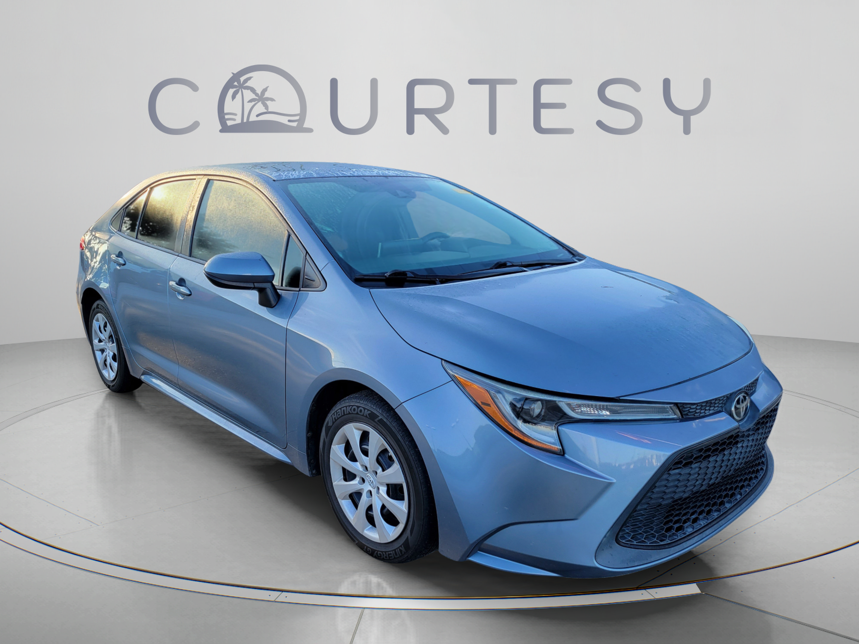 Used 2021 Toyota Corolla LE FWD image 4