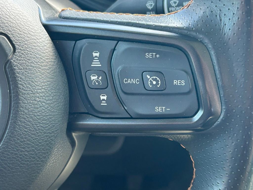 Used 2024 Jeep Gladiator Mojave w/ Safety Group image 42