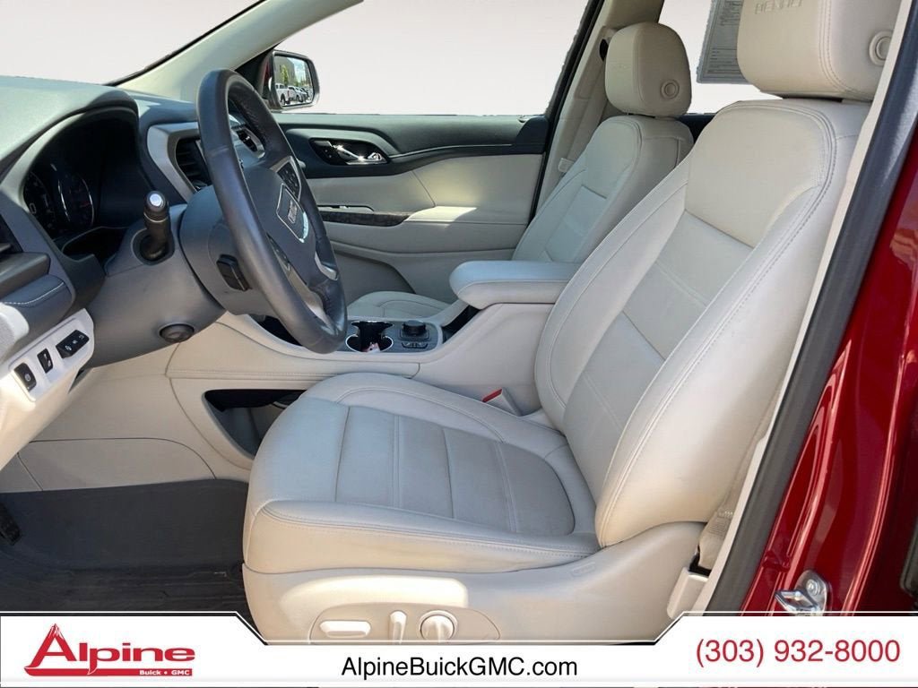 Certified 2023 GMC Acadia Denali w/ Denali Ultimate Package AWD/4WD image 8
