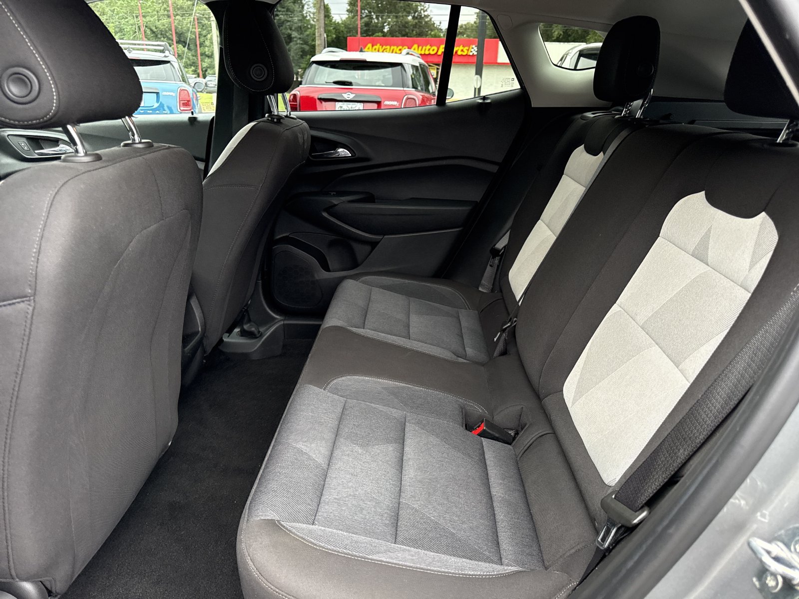 Used 2024 Chevrolet Trax LS FWD image 11