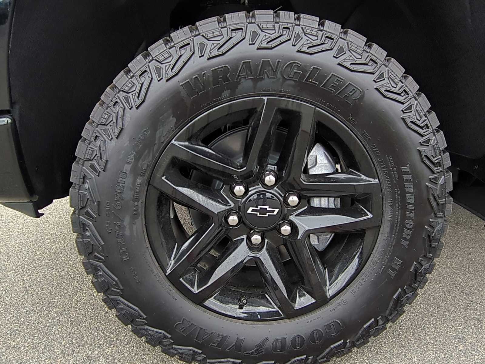 New 2026 Chevrolet Silverado 1500 Custom Trail Boss w/ Midnight Edition AWD/4WD image 26