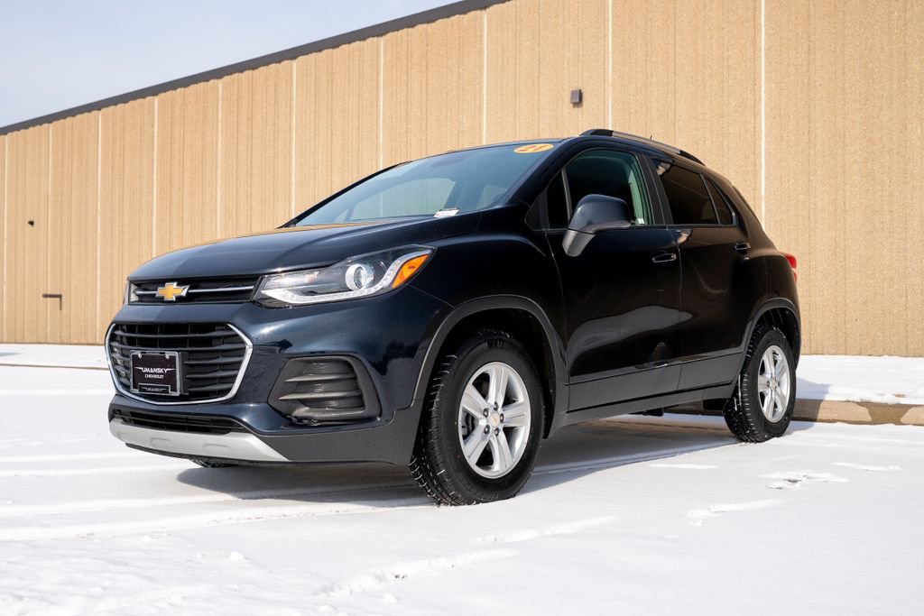 Certified 2021 Chevrolet Trax LT w/ Driver Confidence Package image 4