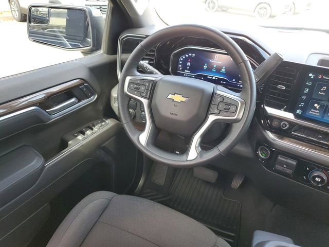 Used 2022 Chevrolet Silverado 1500 LT image 8