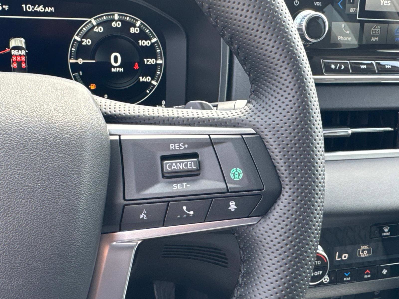 New 2025 Mitsubishi Outlander SEL image 22