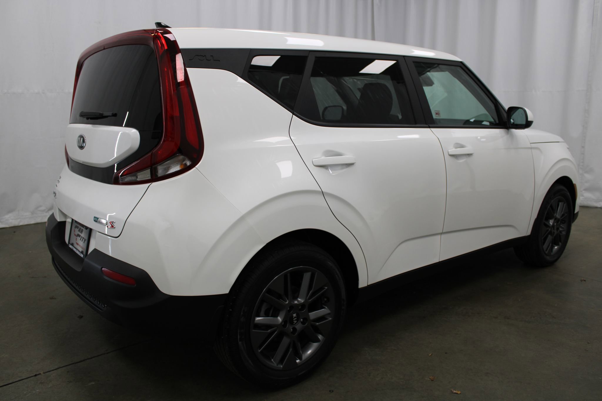 Used 2021 Kia Soul S image 5