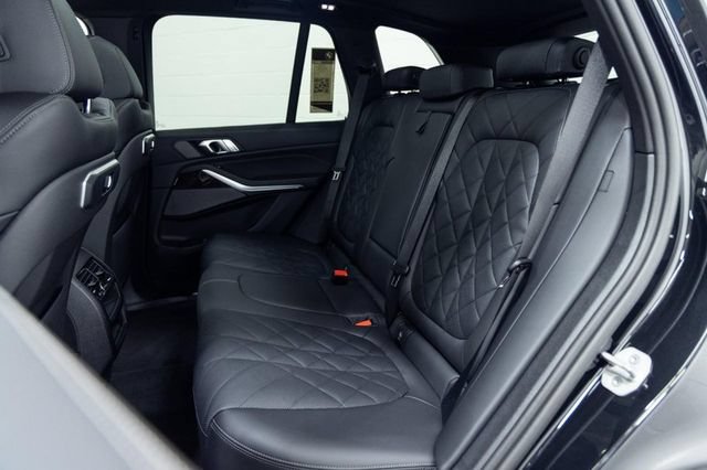 Used 2026 BMW X5 xDrive40i w/ Premium Package AWD/4WD image 27