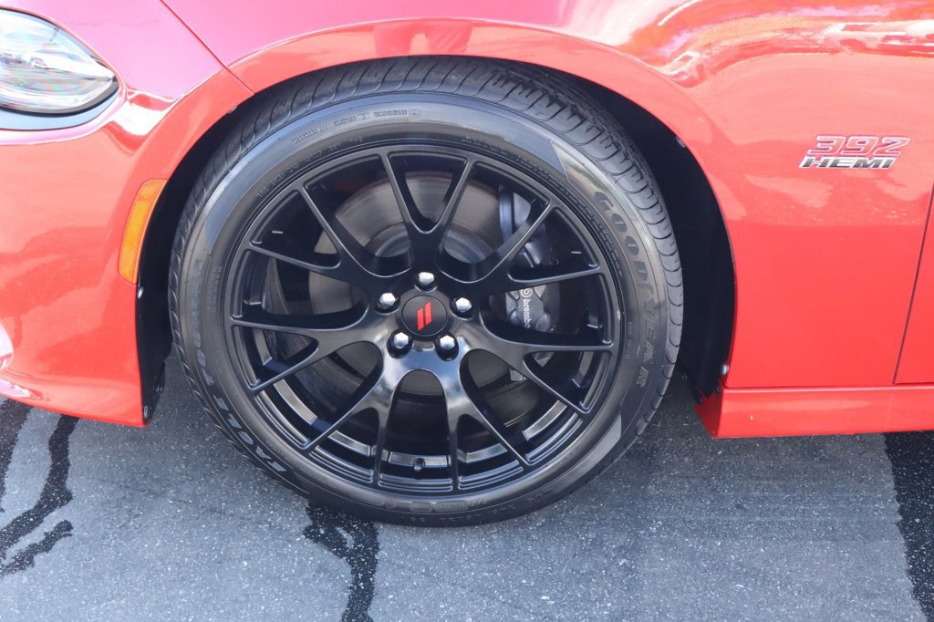 Certified 2022 Dodge Charger Scat Pack w/ Navigation & Travel Group RWD image 18