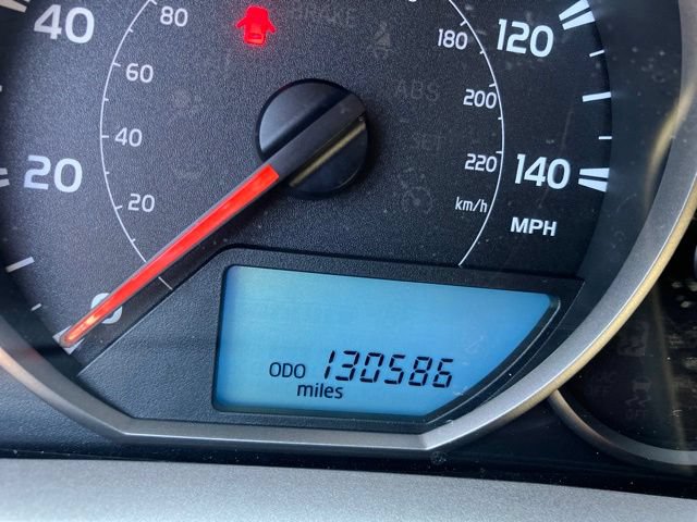 Used 2016 Toyota RAV4 LE AWD/4WD image 10