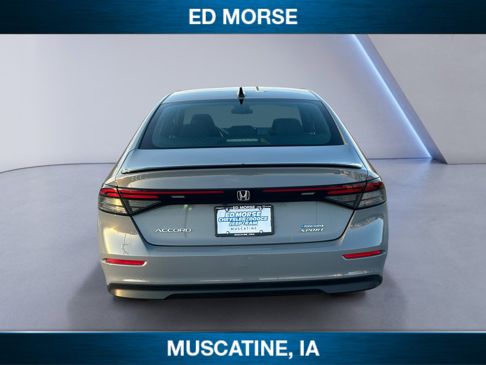 Used 2024 Honda Accord Sport image 4
