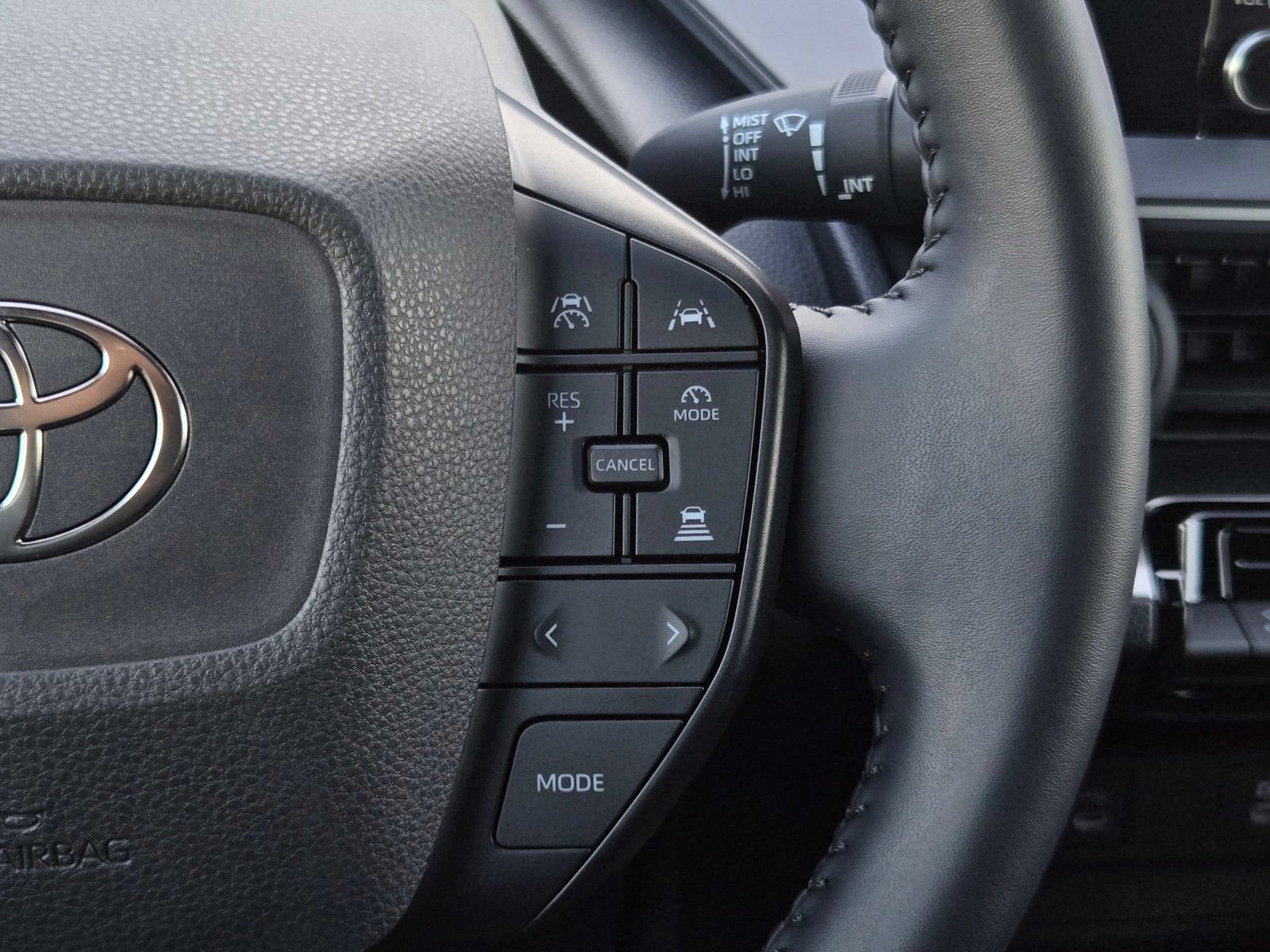 Certified 2026 Toyota Prius LE FWD image 19