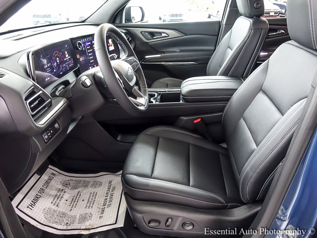 New 2026 Chevrolet Traverse LT w/ Midnight/Sport Edition image 9