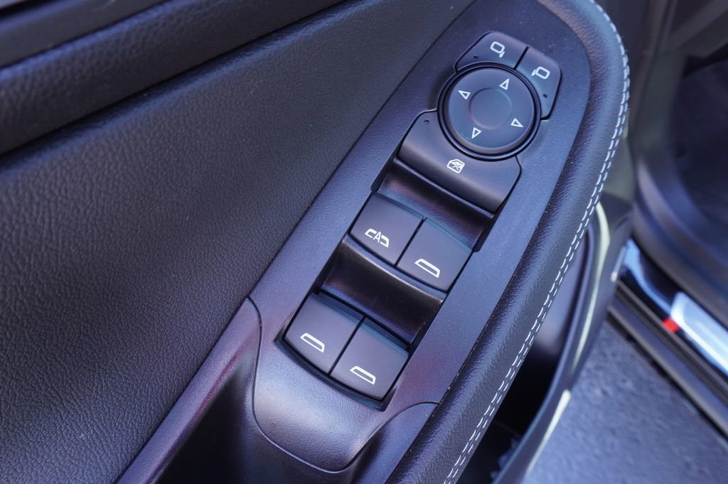 New 2026 Buick Encore GX Avenir w/ Avenir Technology Package image 15