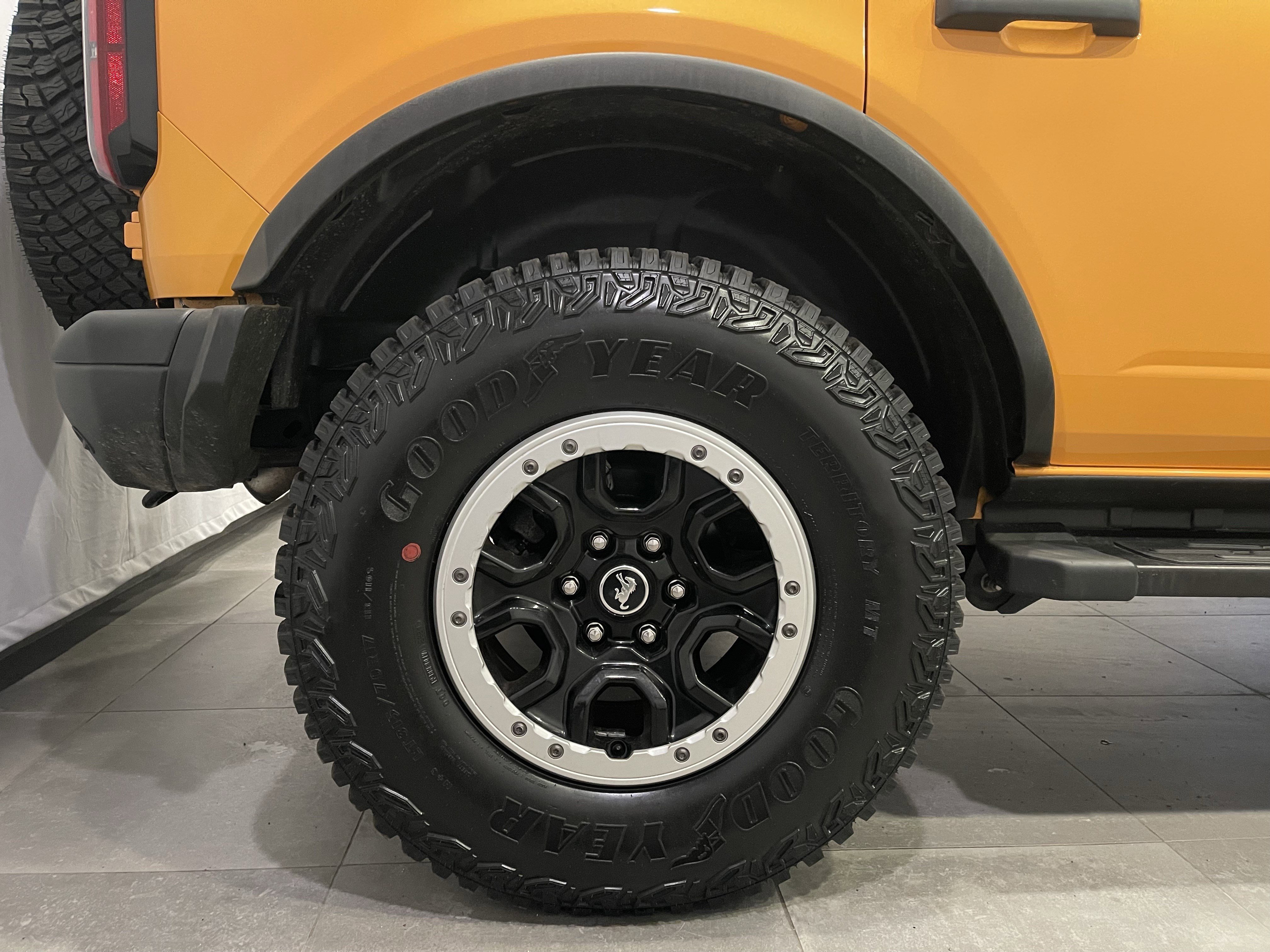 Used 2021 Ford Bronco Badlands image 9