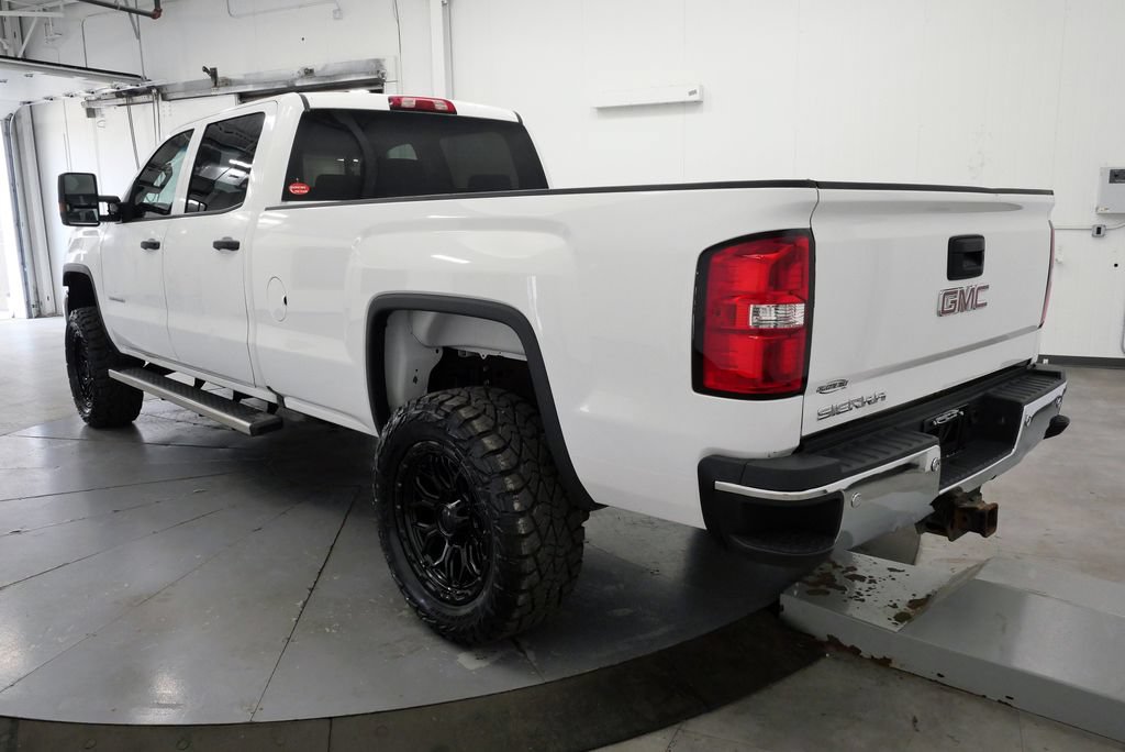 Used 2019 GMC Sierra 3500 4x4 Crew Cab image 5