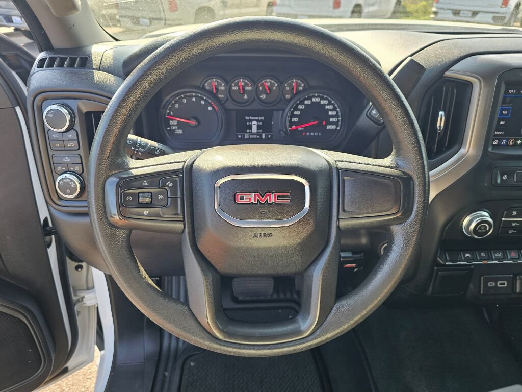 Used 2024 GMC Sierra 1500 Pro w/ Graphite Edition AWD/4WD image 11