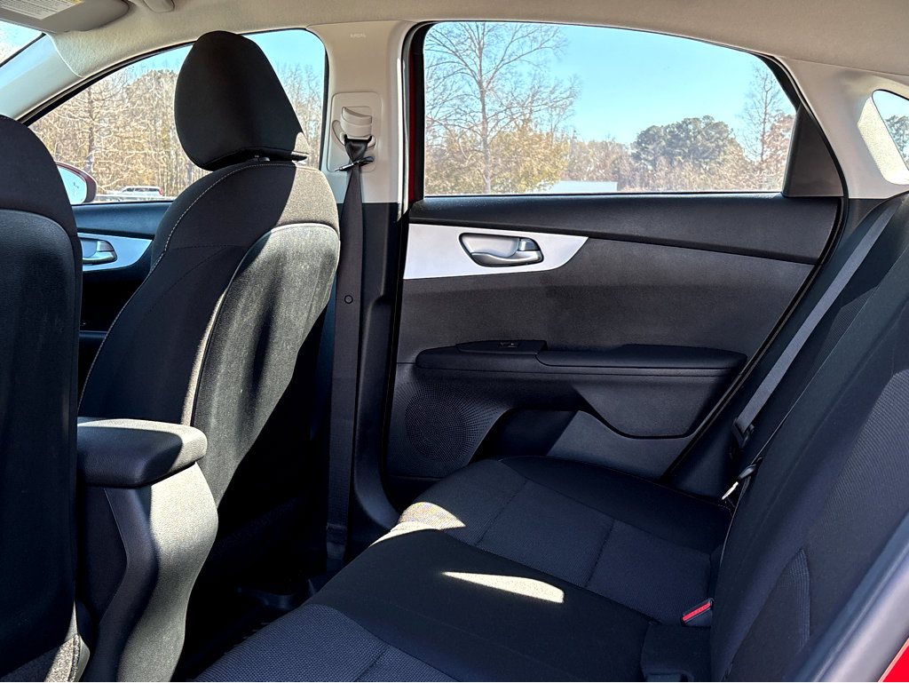 Used 2024 Kia Forte LXS w/ LXS Technology Package image 17