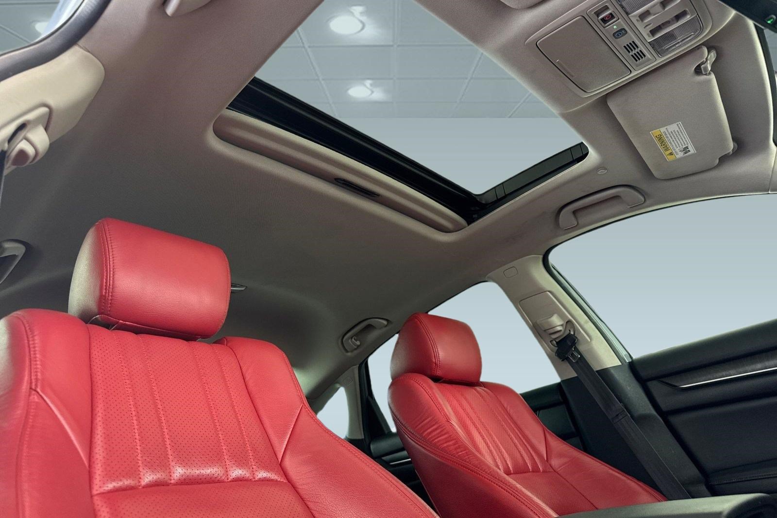 Used 2021 Honda Accord Touring image 23