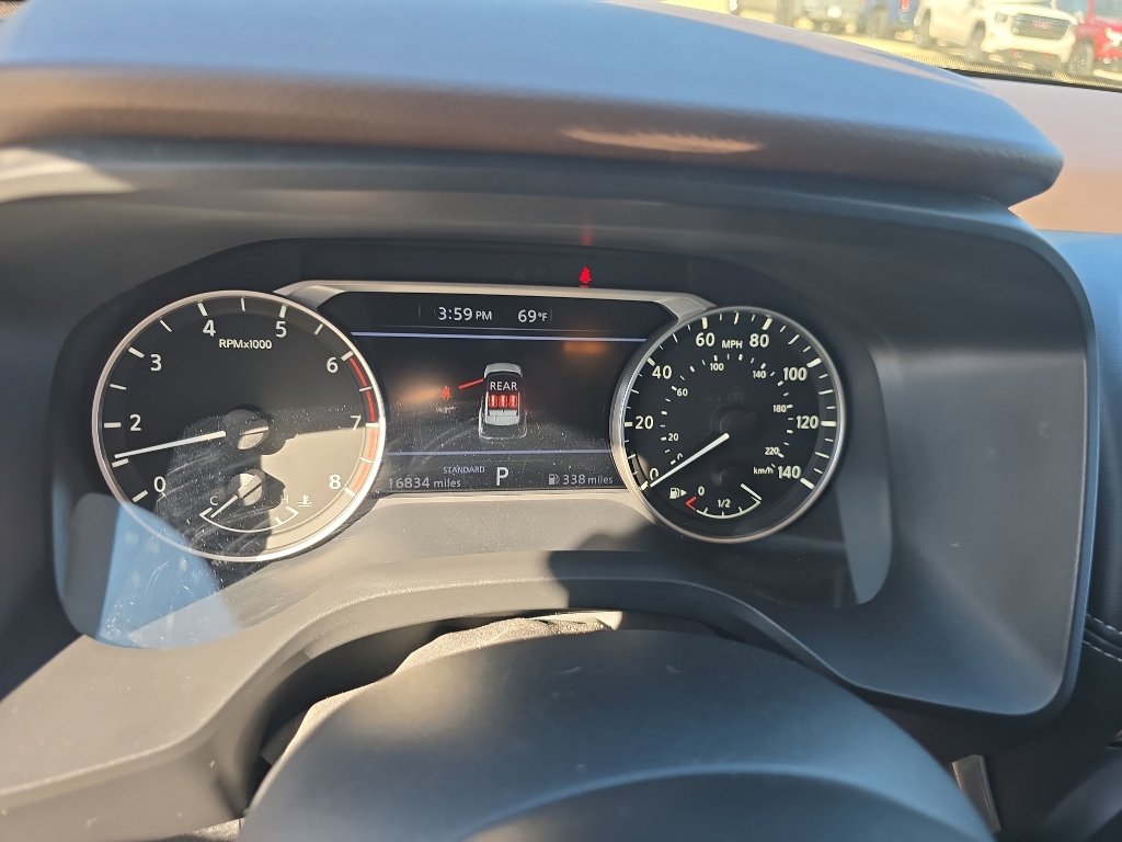 Used 2023 Nissan Rogue SV FWD image 21