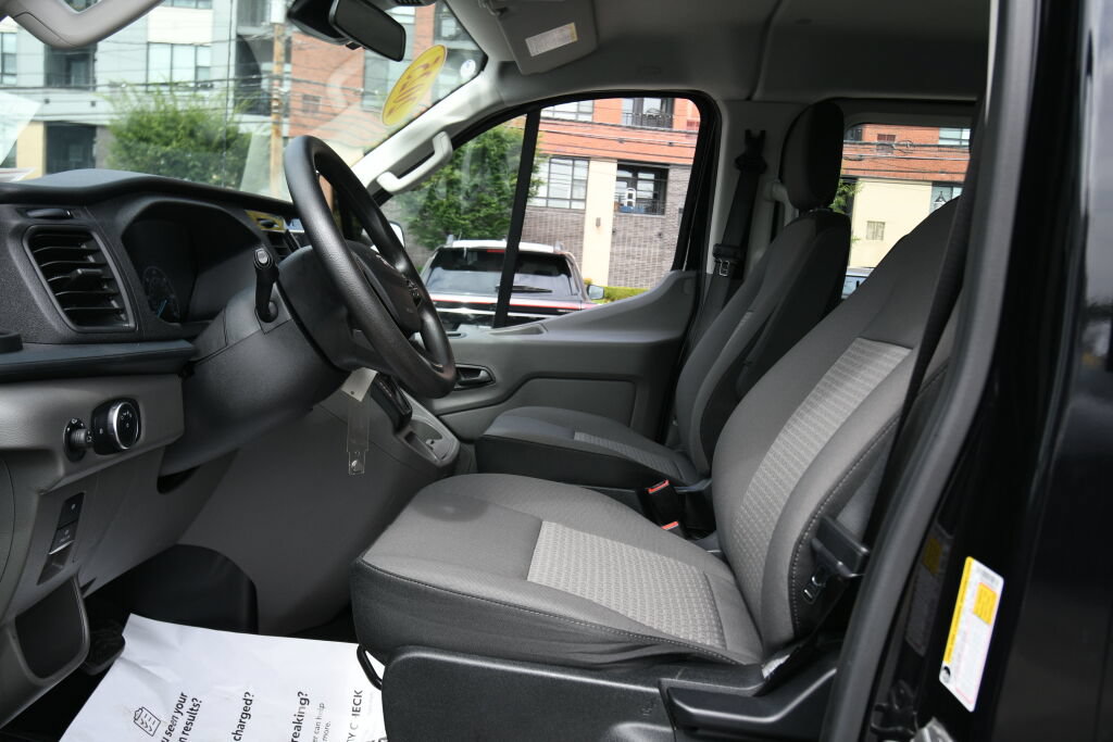 Used 2025 Ford Transit 350 XLT RWD image 10