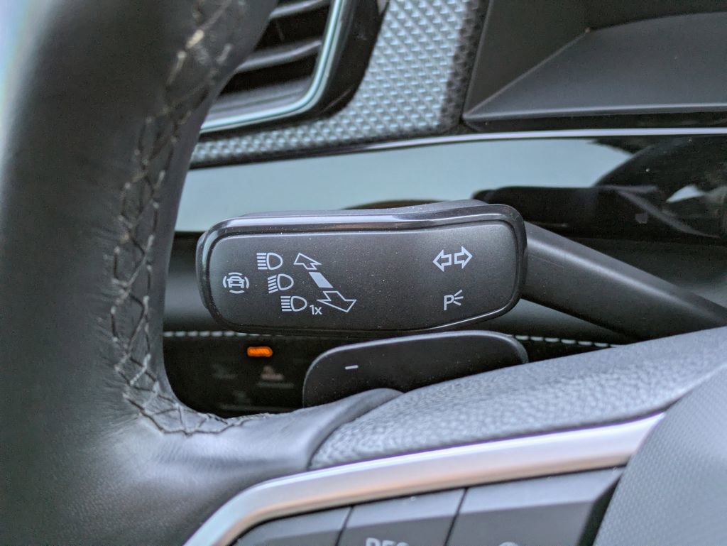 Certified 2024 Volkswagen Atlas Cross Sport SEL R-Line image 42