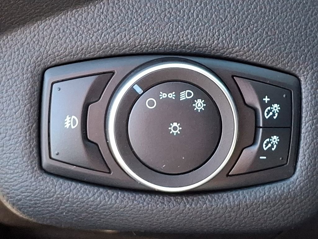 Used 2015 Ford Escape SE image 23