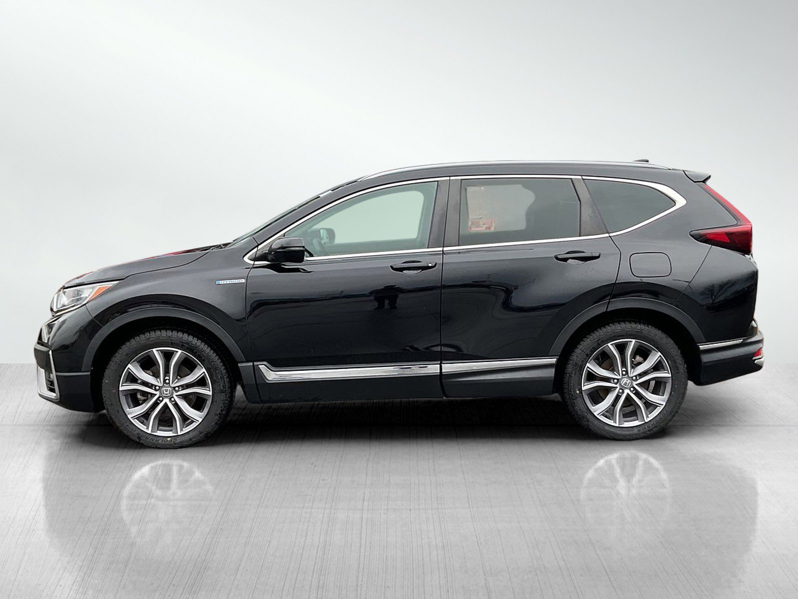 Used 2022 Honda CR-V Touring image 2