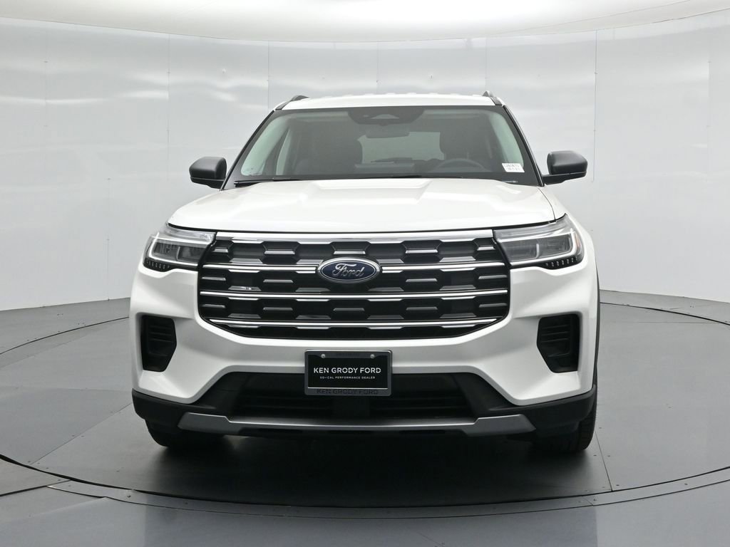 New 2026 Ford Explorer Active RWD image 56