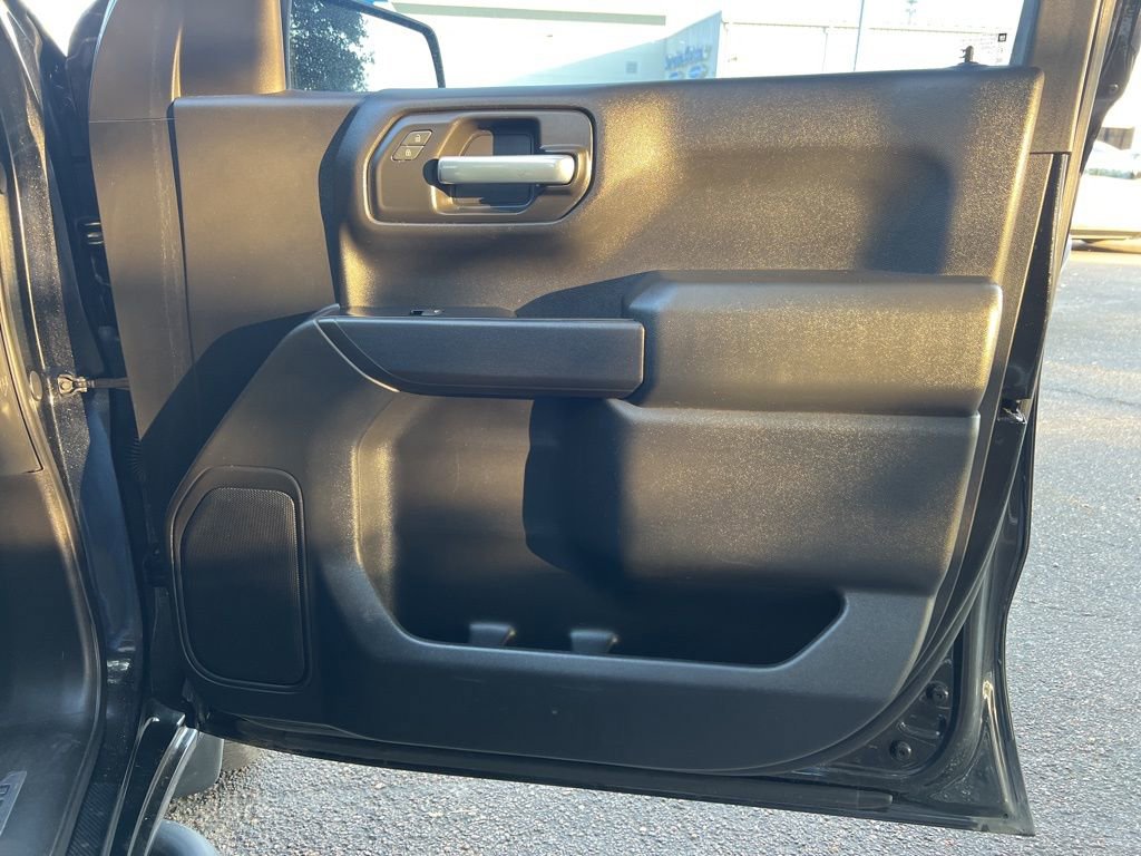 Used 2019 Chevrolet Silverado 1500 Custom w/ Infotainment Package image 11