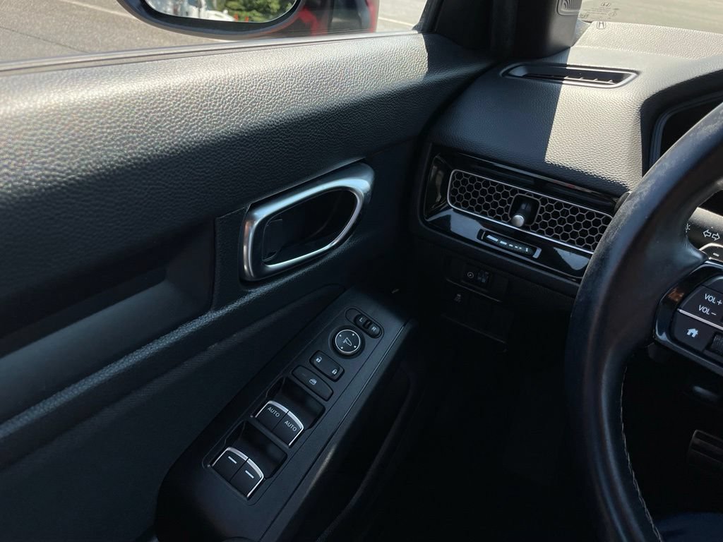 Certified 2025 Honda Civic Sport image 22